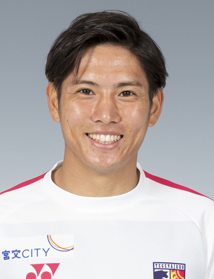 前田 椋介