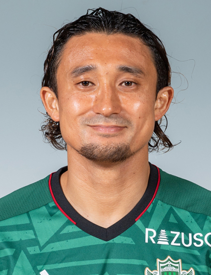 橋内 優也
