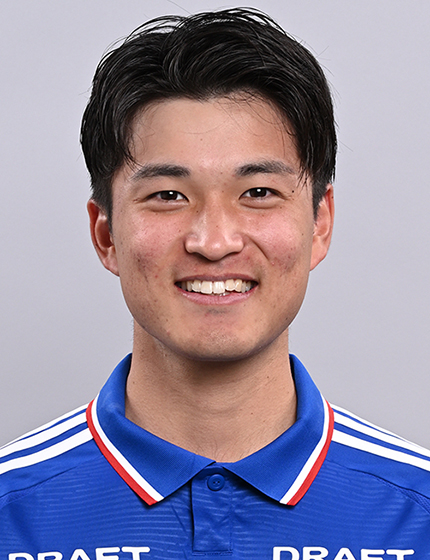 山根 陸
