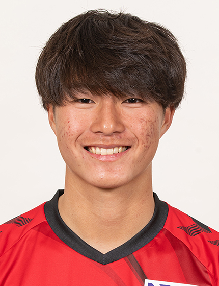 由井 航太