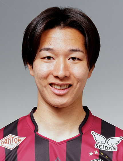 内野 航太郎
