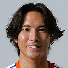 前田 椋介