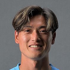 布施谷 翔