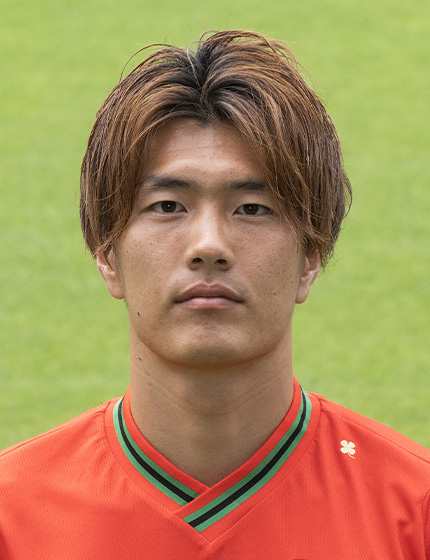 ジュビロ磐田　日本代表　小川航基　18 番 小川 航基選手 ジュビロ磐田より完全移籍加入のお知らせ | 横浜